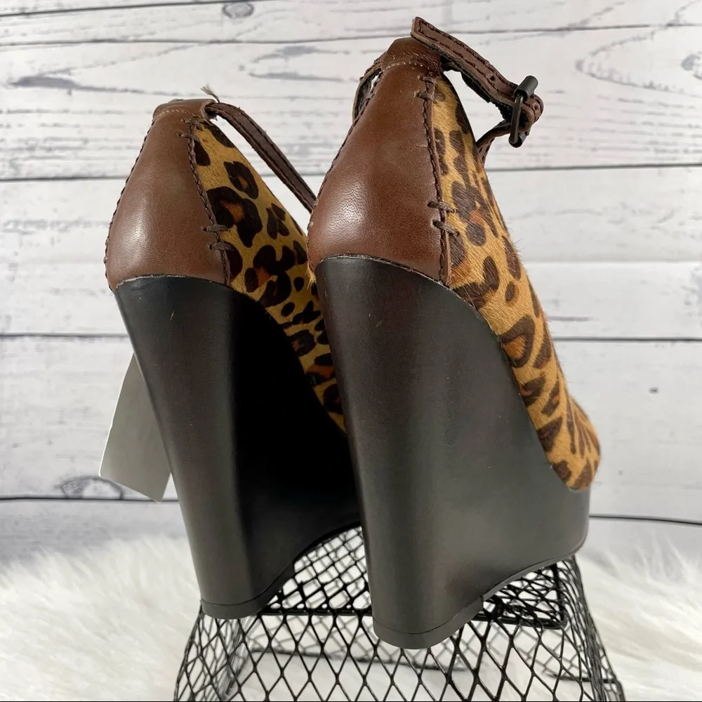 CALVIN KLEIN Leopard Print Wedges, made with Cow fur, NEW - Picture 11 of 13